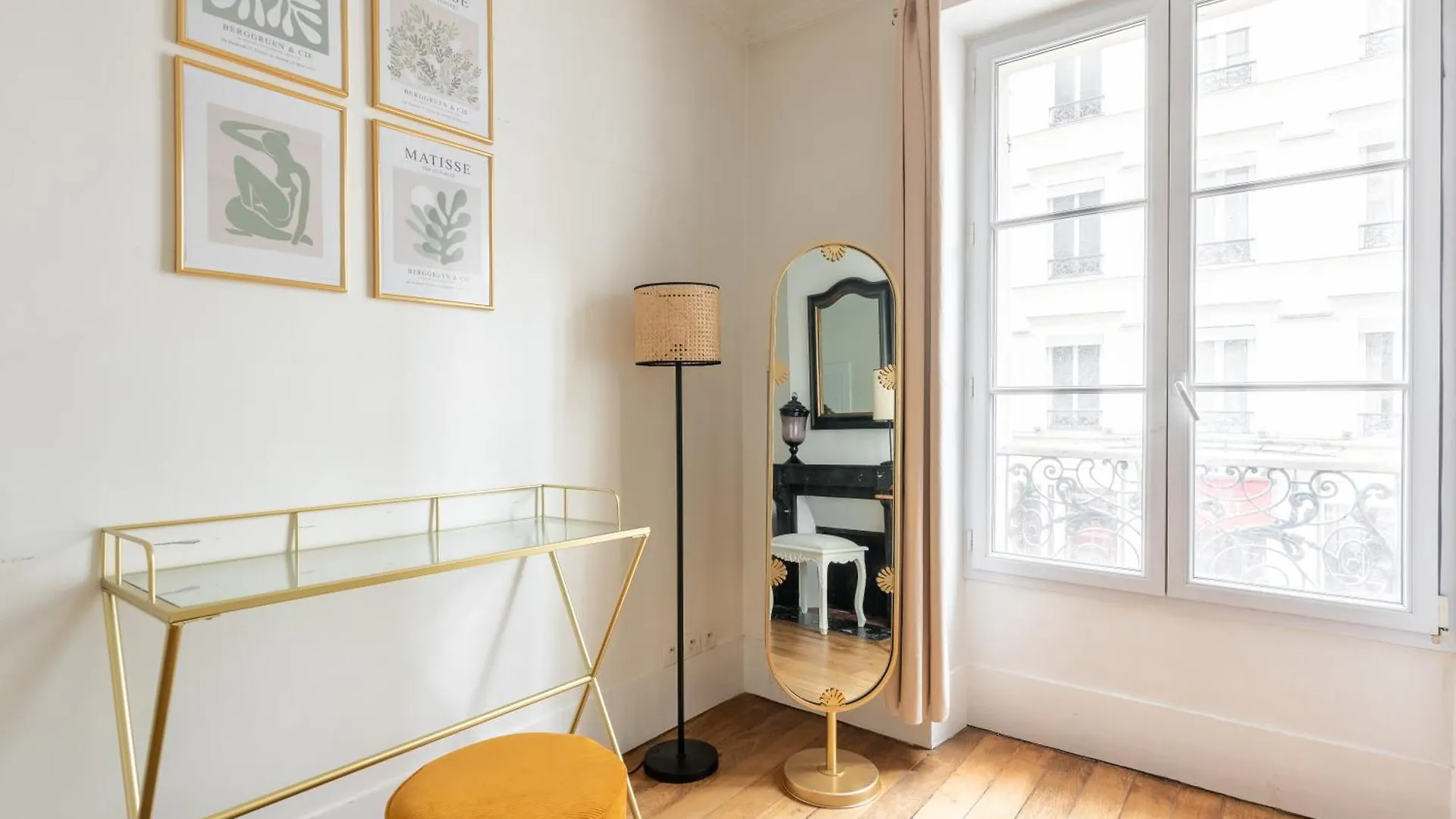 Elegant Appartement 2Br - Proche Tour Eiffel Paris